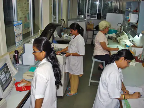 lab_services-img.jpg